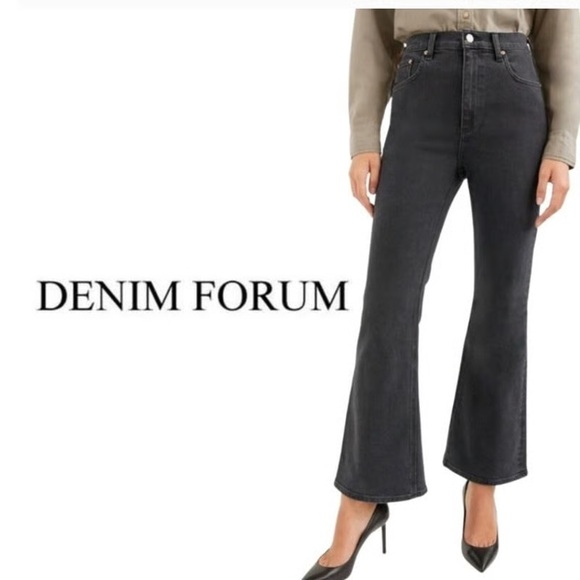 Denim Forum cropped “Twiggy High Rise Flare” size 25 - Picture 1 of 4
